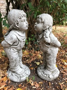 Jack and Jill stone garden ornament boy girl kissing love cute - Picture 1 of 12