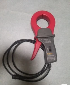 Fluke i1000S Current Clamp// - Picture 1 of 4