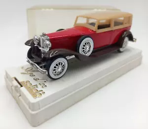 Scatola vetrina Duesenberg J 1/43 Solido Gold Age n. 4156 - Foto 1 di 3