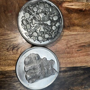 Small Round Oden Vintage metal Pewter container Lid Cat, Fruits Trinket Box - Picture 1 of 8
