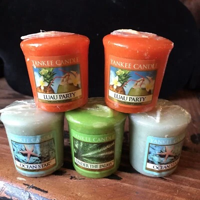 Lote de 5 velas Yankee, velas votivas, velas tropicales, nuevo en paquete, océano, Luau, palmeras Foto 1 de 2