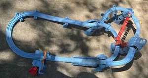 Thomas & Friends THOMAS THE TRAIN Trackmaster RISKY RAILS Bridge Drop 2012 - Foto 1 di 13