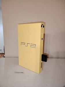 PS2 European Automobile Color Collection Light Yellow - Foto 1 di 8