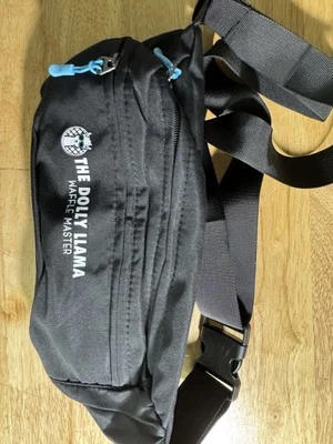 Unisex Dolly Llama  waist or over shoulder  bag — 第 1/2 张图片