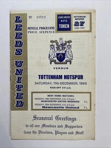 Leeds United v Tottenham Hotspur; 17 dicembre 1966 - Foto 1 di 3