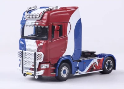 GCD 1:64 Red Blue Scania S730 Tractor Unit Truck Model Diecast Metal Car - Image 1 of 4