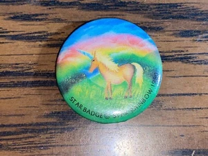 Vintage Stern Regenbogen Einhorn Pin-Back Knopf Stern Abzeichen 1980 - Bild 1 von 3