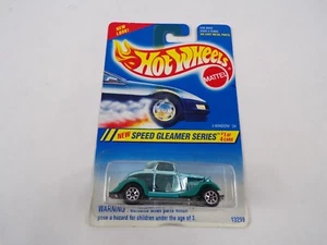 Van / Sports Car / Hot Wheels 3 Window 34 #13299 #H22 - Picture 1 of 5