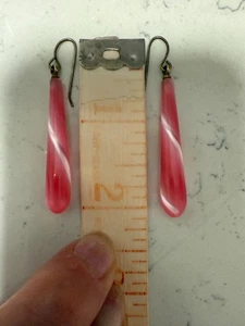 Vintage rosa Moonglow Träne Ohrringe 2" perfekte Länge - diese leuchten! - Bild 1 von 5