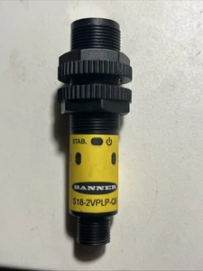 Used BANNER ENGINEERING PHOTOELECTRIC SENSOR S18-2VPLP-Q8 - Picture 1 of 2