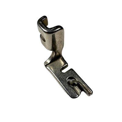 Pie dobladillo estrecho de caña baja Singer # 120842 para modelos 15 99 201 221 222 Foto 1 de 4