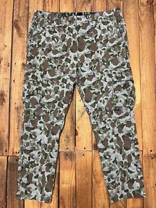 Avirex Camo Drawstring Pants Cargo Pants Size 40 Green Brown Pattern EUC - Picture 1 of 11