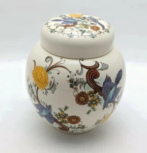 Vintage Sadler Ginger Jar with Lid. Blue Paradise Birds Design. Retro Home Decor - Picture 1 of 11