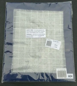 Set Of 4 Navy Place Mats Velvet Check Navy/Silver - Picture 1 of 2
