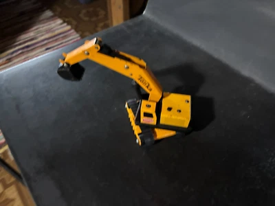 1975 #981 Tiny Tonka Shovel Crawler - Image 1 of 4