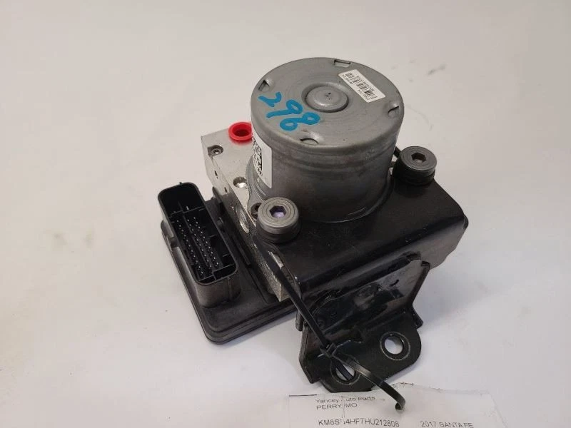 Conjunto de actuador y bomba de pieza de freno antibloqueo HYUNDAI SANTA FE 17-18 LWB   Foto 1 de 4