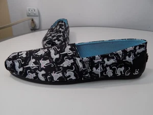 Skechers Gr. 9,5 BOBS for Cats Yoga schwarz weiß Slipper flache Schuhe (32560) - Bild 1 von 13
