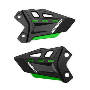 Foot Peg Heel Plates Guard Protector For KAWASAKI Ninja 650 Z650 RS 2017-2025 - Foto 1 di 29