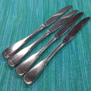4 Market Place MPF9 - COLTELLI DA TAVOLA acciaio inox bordo smussato Giappone - Foto 1 di 5