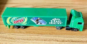 HO Scale Golden Wheel Semi Trailer Mountain Dew Pepsi Co Soda Hauler Tractor 7” - Picture 1 of 9