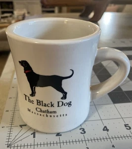 LA TAZZA CANE NERO. TAZZA THE BLACK DOG CHATHAM MASSACHUSETTS. TAZZA CANE NERA. B404 - Foto 1 di 6