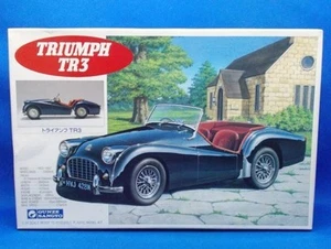 Unassembled 1/24 Gunze Sangyo Triumph TR3 Model Kit Vintage Discontinued Japan - Picture 1 of 5