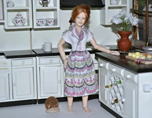 Handgefertigte Puppenkleidung für Heidi Ott Puppe Maßstab 1/12 für schlanken Körper 5,5" Puppe - Bild 1 von 5