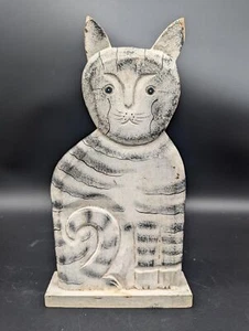 Folk Art Tabby Cat Wood Carved Handmade Primitive Country Decor - Picture 1 of 9