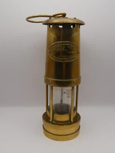Vintage Collectable Brass Miners Mining Lamp - E Thomas & Williams - Aberdare - Picture 1 of 9