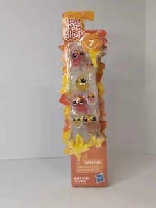 Littlest Pet Shop Tiger Lily Petal Party 7 Pets Brand New - Picture 1 of 2