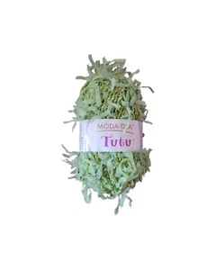 NEW Moda-Dea TuTu Yarn Color 3651 PEAR GREEN Lot 55-572 Cotton Blend 92 Yd - Picture 1 of 3