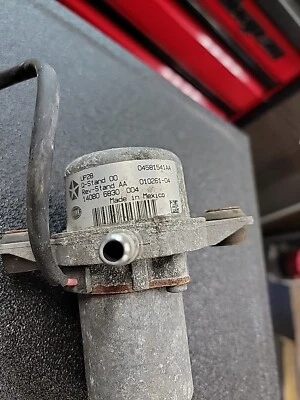 Bomba de vacío de refuerzo de freno Dodge 2013 se adapta a cargador de caravana Durango OEM 04581541AA Foto 1 de 3