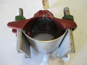 Service Saddle 2-1/2" (2.75-2.90 OD) x 3/4" NPT Outlet | FORD FC202-290-IP3 - Picture 1 of 12