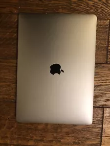 Apple Macbook Pro - Picture 1 of 5