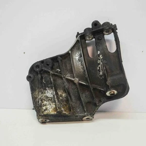 BMW 1 F20 Klimakompressorhalterung 7585167 3.0 Benzin 235kw 2014 10580731 - Picture 1 of 5