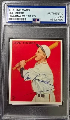Joe Moore Auto PSA/DNA 1933 Goudey Reprint - Image 1 of 2