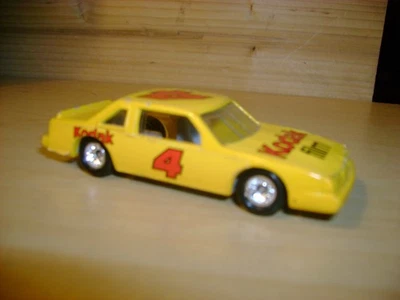 Ertl NASCAR 1/64 литая пленка No4 Kodak Rick Wilson Oldsmobile 1989 - Изображение 1 из 4