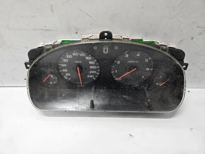 0213022 Cuadro de instrumentos velocímetro gasolina Subaru Legacy 1998 KEG13149 Foto 1 de 3