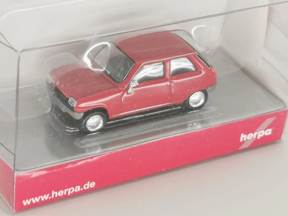 HERPA 1/87ème RENAULT R5 ROUGE  +++ - Photo 1/4