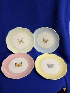 Set of 4 Lenox Butterfly Meadow 8-1/8" Scalloped Dessert Plates Original Box - Picture 1 of 10