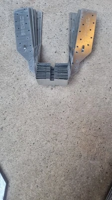 SIMPSON STRONG-TIE Simpson Strongtie Timber to Timber Hanger JHA-270/75MM 10pk