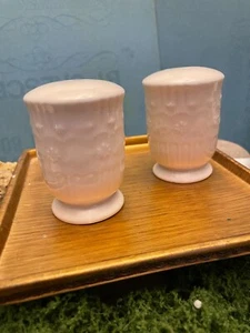 Elegant Never Used Salt & Pepper Shakers Set Lovely White Americana Design - Picture 1 of 2