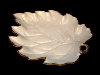 Hoja de roble de Pottery Barn PLATO GRANDE PARA SERVIR 15 1/8" Foto 1 de 4