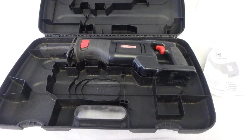 Craftsman 14.4V Reciprocating Saw 909.23121 (tool only) Working - Image 1 of 4