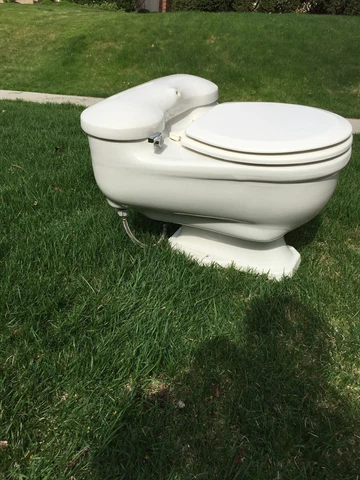 Vintage 1928 Case One Piece Toilet with Kidney Shape Lid Cover