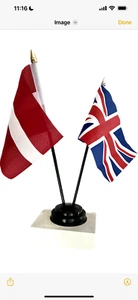 LATVIA AND UNION JACK TABLE FLAG with Flat two hole black base 15cm x 10cm - Foto 1 di 1