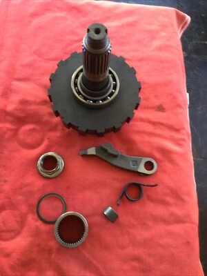 Eje de salida Aisin AS68RC transmisión automática 2x2 08-15 Dodge Ram Cummins Foto 1 de 4