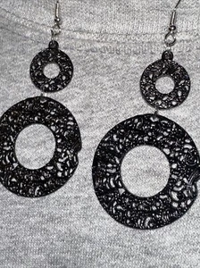 J CREW schwarzer Onyx filigrane Creolen Hänger Chandelier Ohrringe Neu ohne Etikett neu 💗238 - Bild 1 von 4