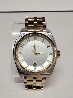 Reloj Nixon Monopoly plata/oro champán A325-1431 Foto 1 de 4