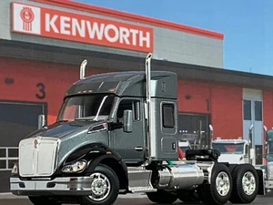 1/64 DCP GRAY/BLACK KENWORTH T680 W/ MID-ROOF SLEEPER - Picture 1 of 5